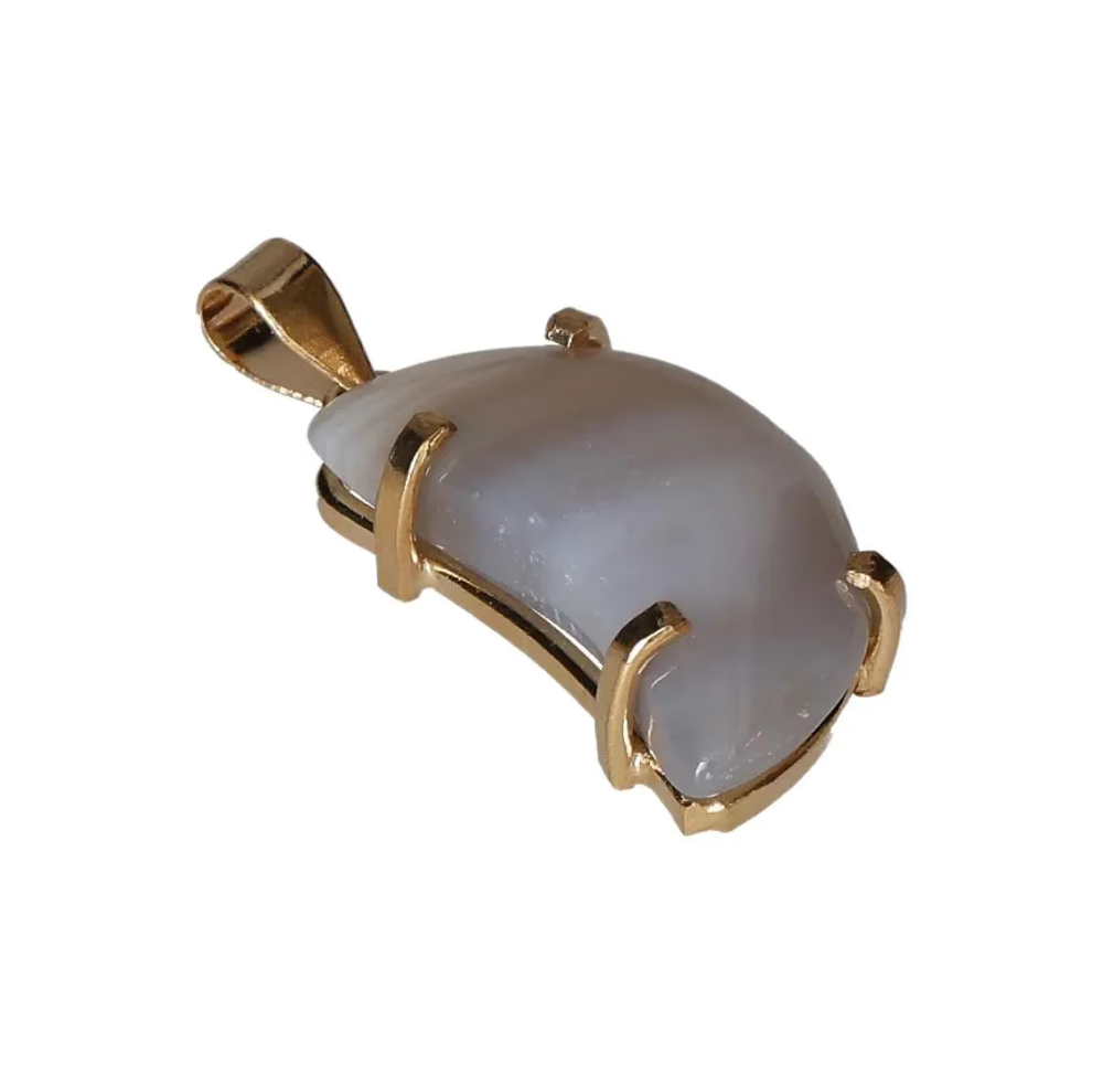 Agate Moon Cabochon Claw Pendant Gold 606288 P30