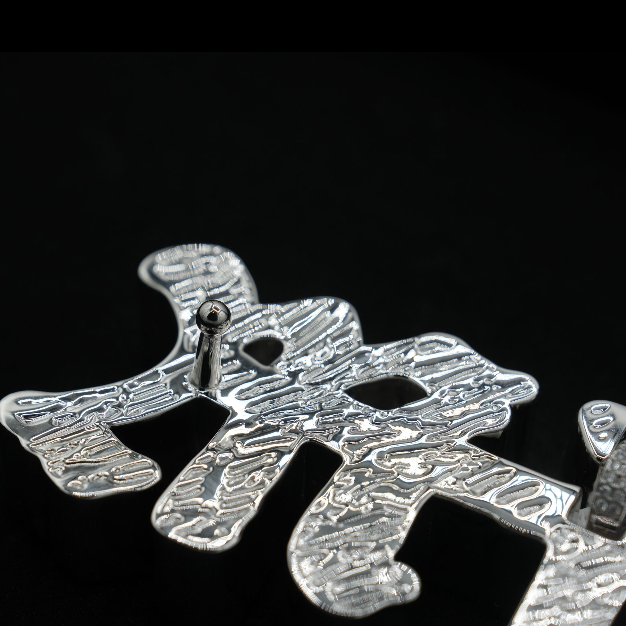 GLD X Bloody Osiris Moissanite MFM Belt Buckle Pendant in White Gold