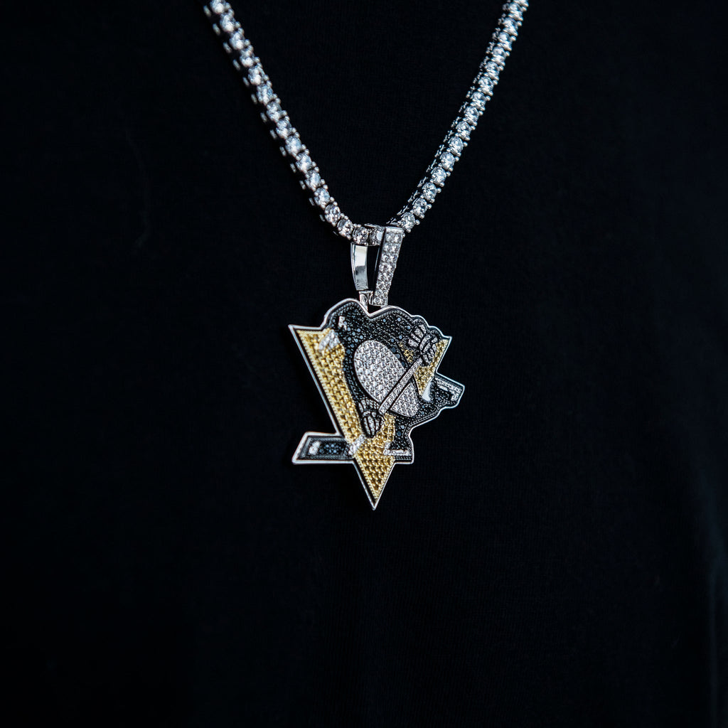 Pittsburgh Penguins Official NHL Logo Pendant in White Gold