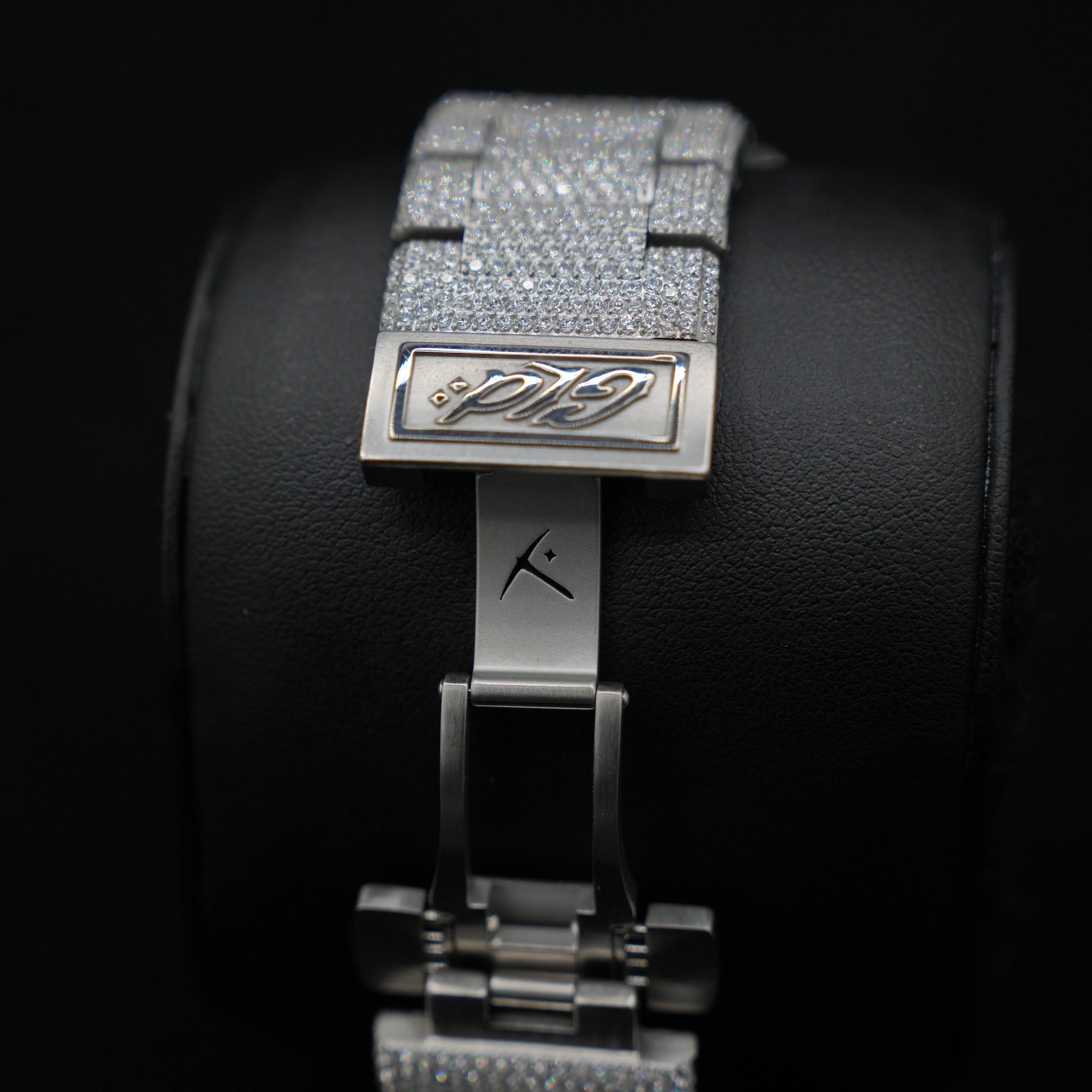 42MM Fully Iced Ruby Accent Alpha Era® 316